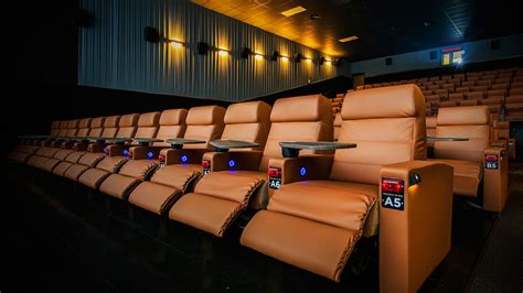 studio movie grill pearland